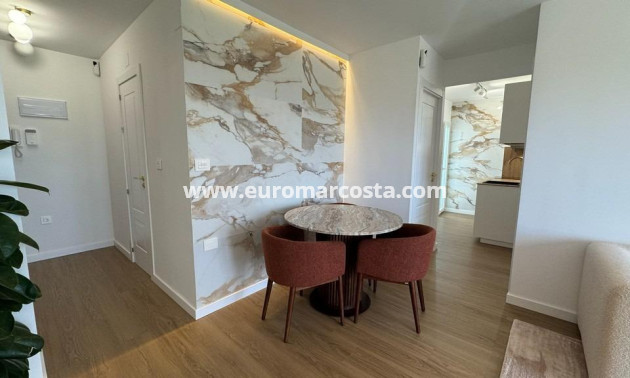 Sale - Apartment / flat - Torrevieja - TORREVIEJA