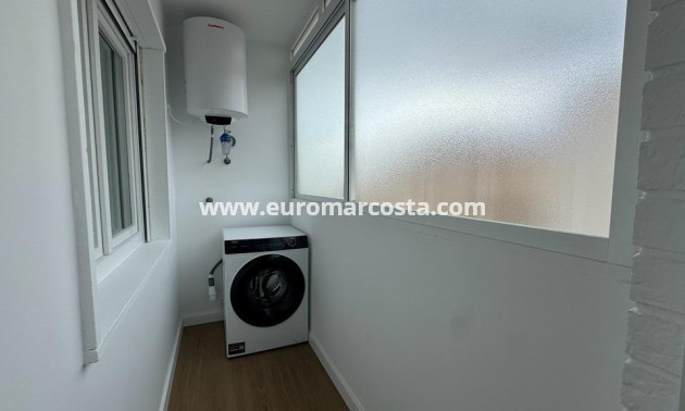 Sale - Apartment / flat - Torrevieja - TORREVIEJA