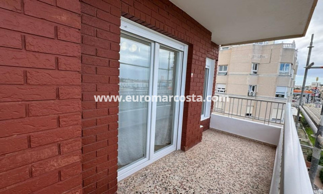 Sale - Apartment / flat - Torrevieja - TORREVIEJA