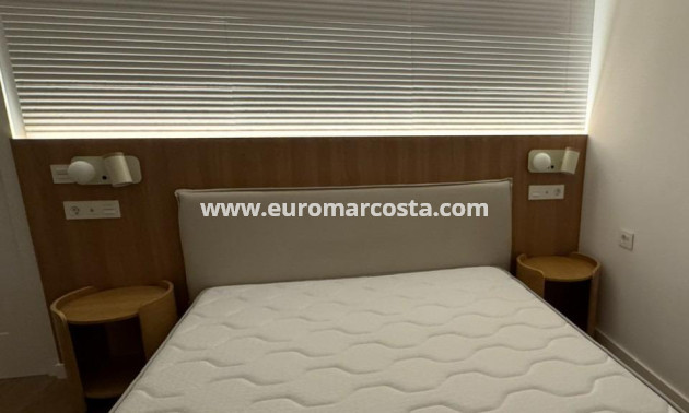 Sale - Apartment / flat - Torrevieja - TORREVIEJA