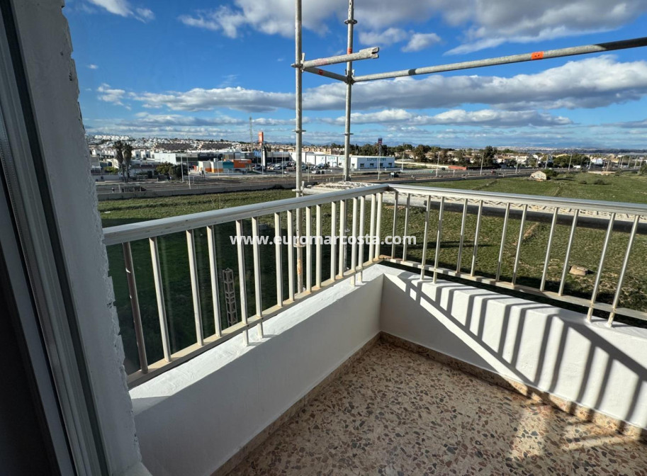 Sale - Apartment / flat - Torrevieja - TORREVIEJA