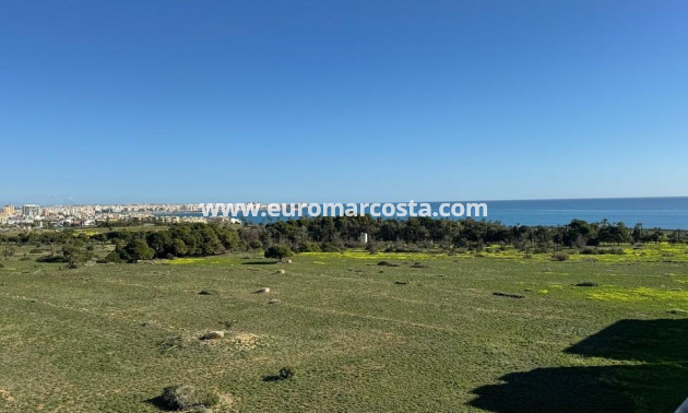 Sale - Apartment / flat - Torrevieja - TORREVIEJA