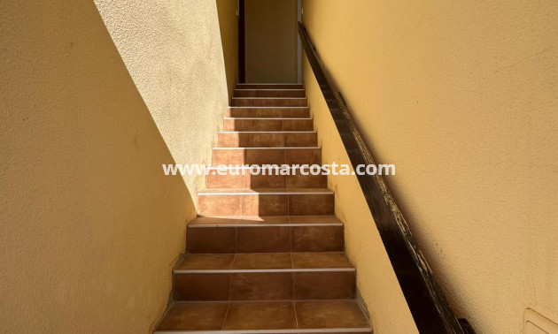 Objekte zum Wiederverkauf - Bungalow - Torrevieja - TORREVIEJA