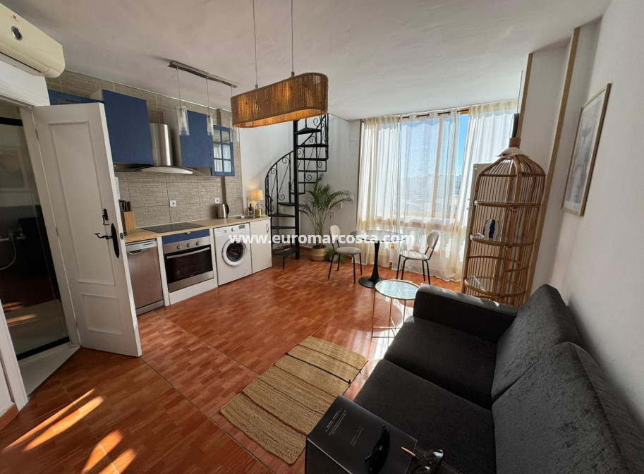 Objekte zum Wiederverkauf - Bungalow - Torrevieja - TORREVIEJA