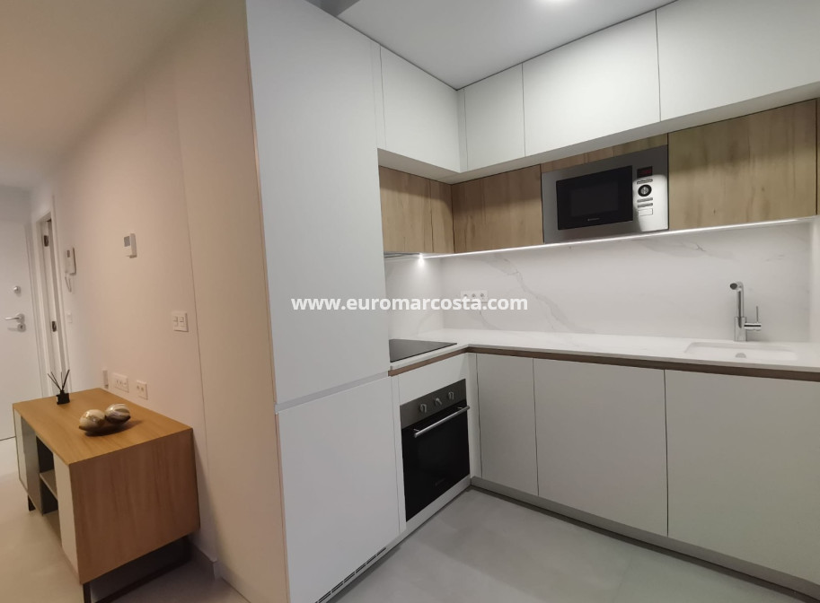 Neubauten - Wohnung - Torrevieja - TORREVIEJA