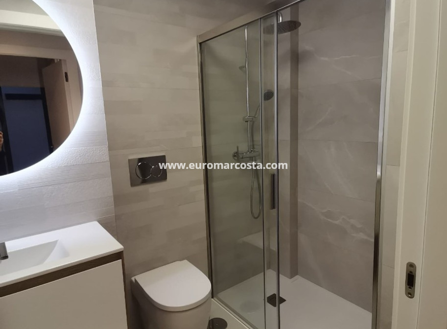 Neubauten - Wohnung - Torrevieja - TORREVIEJA