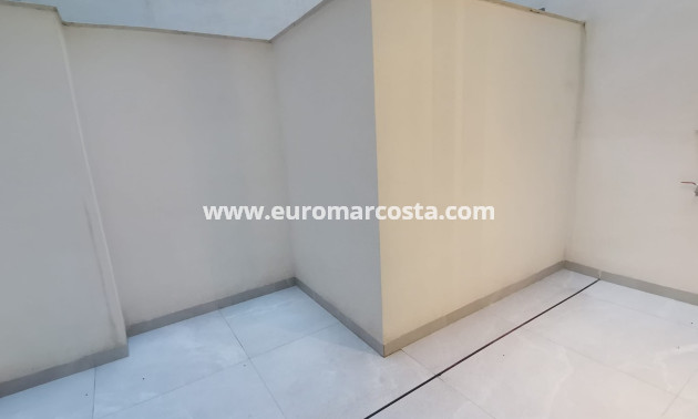 Neubauten - Wohnung - Torrevieja - TORREVIEJA