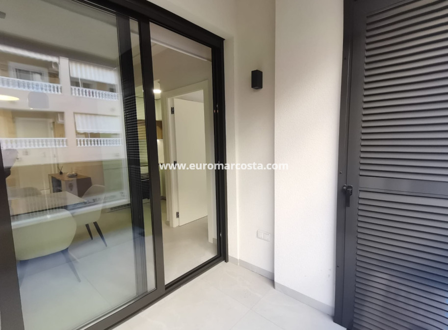 Neubauten - Wohnung - Torrevieja - TORREVIEJA