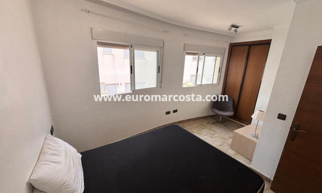 Objekte zum Wiederverkauf - Stadthaus - Guardamar del Segura - Urbanizaciones