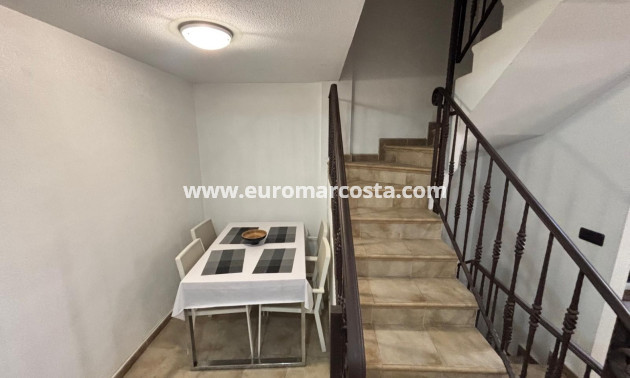 Objekte zum Wiederverkauf - Stadthaus - Guardamar del Segura - Urbanizaciones