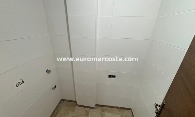 Objekte zum Wiederverkauf - Stadthaus - Guardamar del Segura - Urbanizaciones