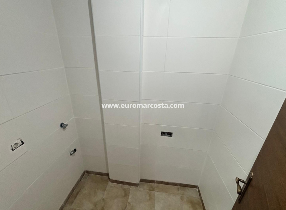 Objekte zum Wiederverkauf - Stadthaus - Guardamar del Segura - Urbanizaciones