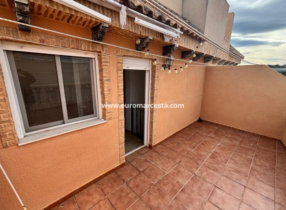 Objekte zum Wiederverkauf - Stadthaus - Guardamar del Segura - Urbanizaciones