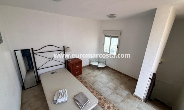 Objekte zum Wiederverkauf - Stadthaus - Guardamar del Segura - Urbanizaciones