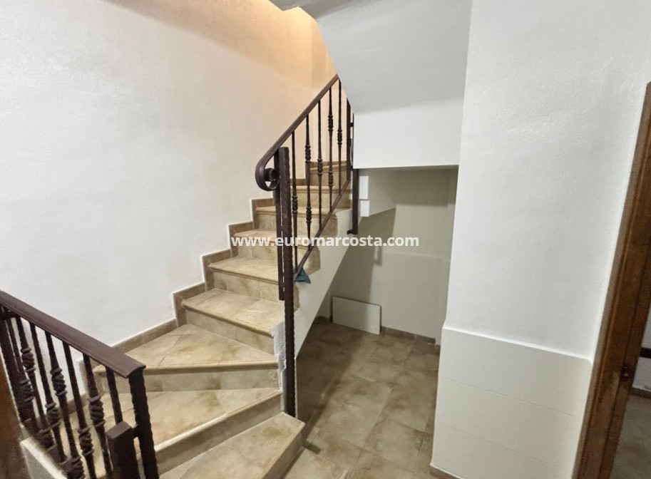 Objekte zum Wiederverkauf - Stadthaus - Guardamar del Segura - Urbanizaciones