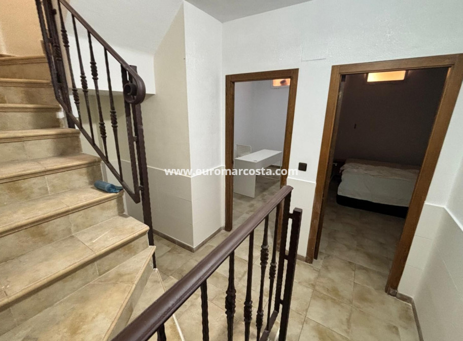 Objekte zum Wiederverkauf - Stadthaus - Guardamar del Segura - Urbanizaciones