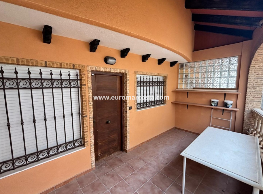 Objekte zum Wiederverkauf - Stadthaus - Guardamar del Segura - Urbanizaciones