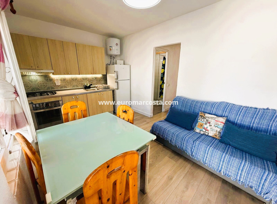 Objekte zum Wiederverkauf - Stadthaus - Torrevieja - TORREVIEJA