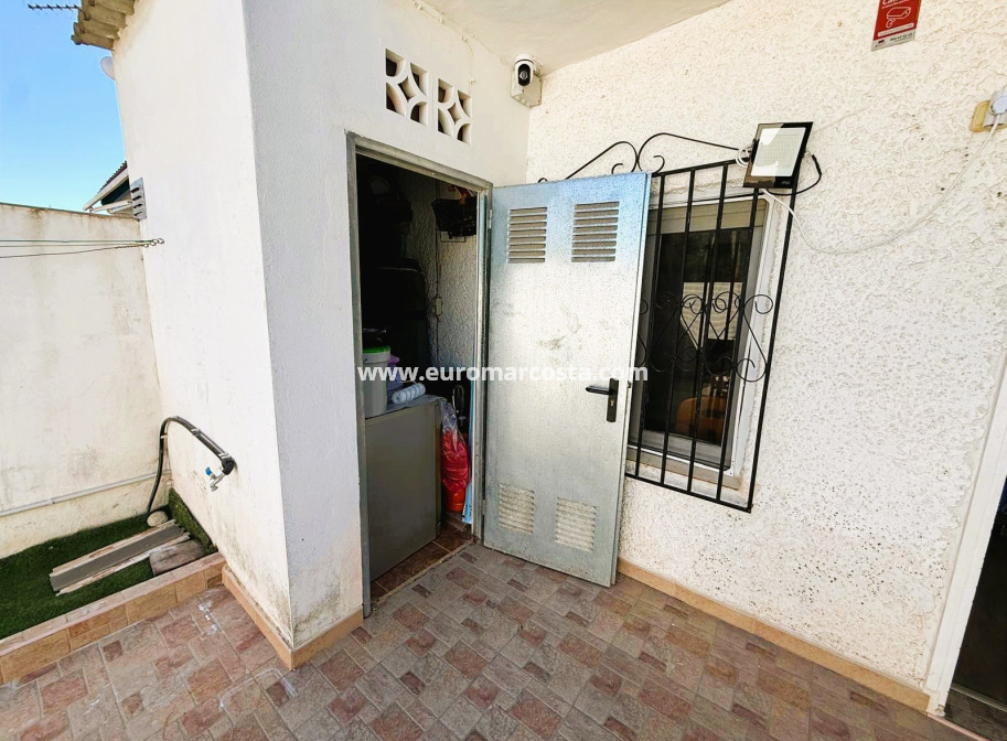 Objekte zum Wiederverkauf - Stadthaus - Torrevieja - TORREVIEJA