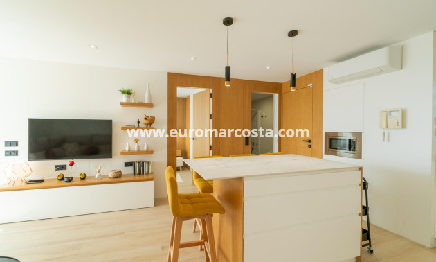 Objekte zum Wiederverkauf - Wohnung - Guardamar del Segura - Puerto Deportivo