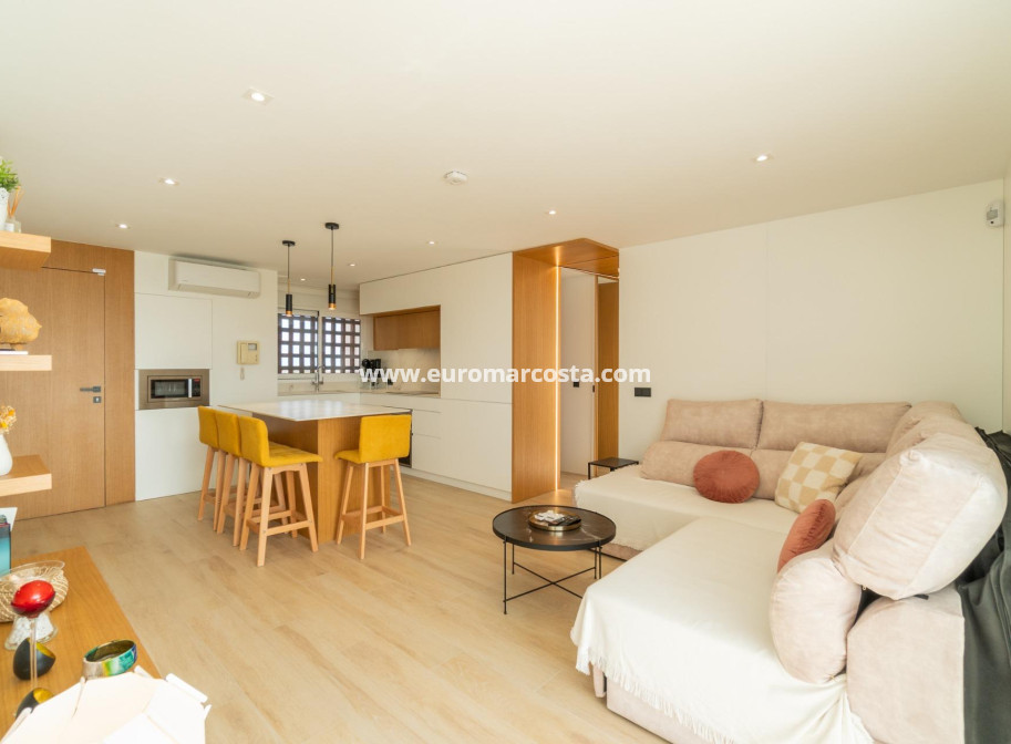 Objekte zum Wiederverkauf - Wohnung - Guardamar del Segura - Puerto Deportivo