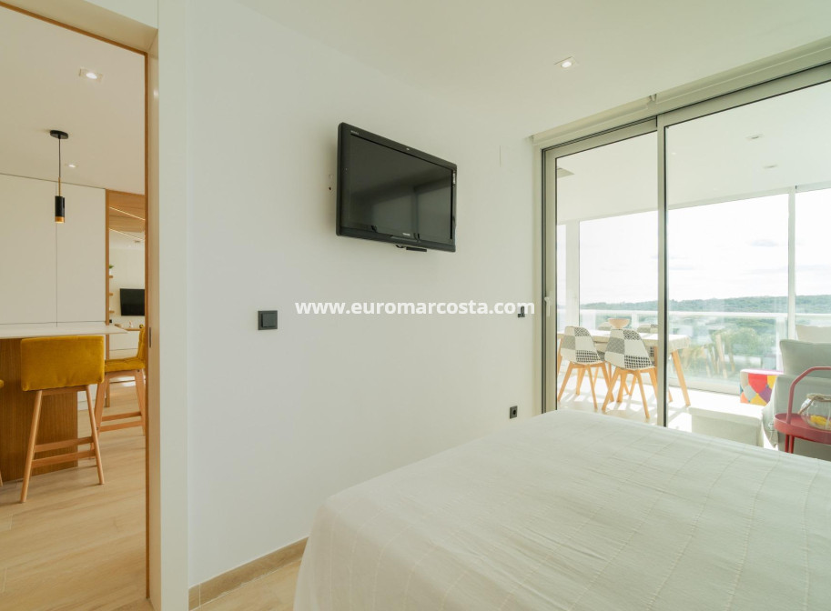 Objekte zum Wiederverkauf - Wohnung - Guardamar del Segura - Puerto Deportivo