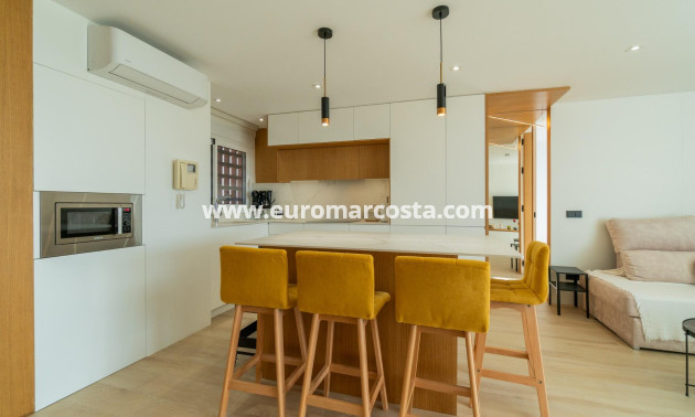 Objekte zum Wiederverkauf - Wohnung - Guardamar del Segura - Puerto Deportivo