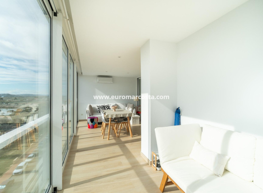 Objekte zum Wiederverkauf - Wohnung - Guardamar del Segura - Puerto Deportivo