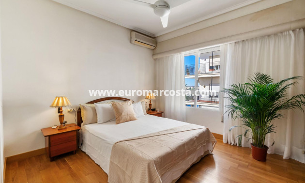 Sale - Apartment / flat - Torrevieja - TORREVIEJA