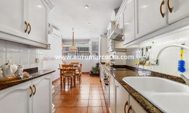 Sale - Apartment / flat - Torrevieja - TORREVIEJA