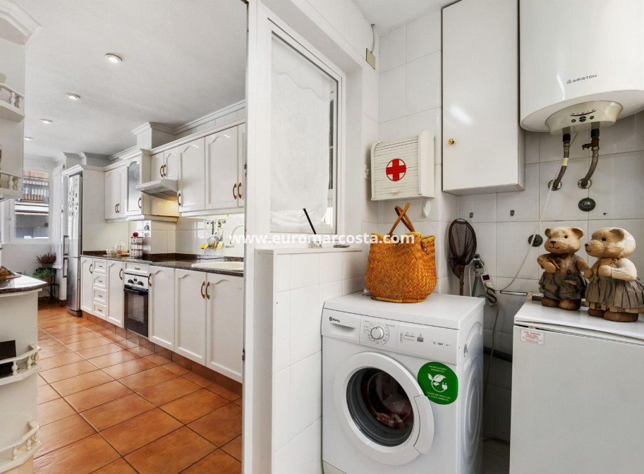 Sale - Apartment / flat - Torrevieja - TORREVIEJA