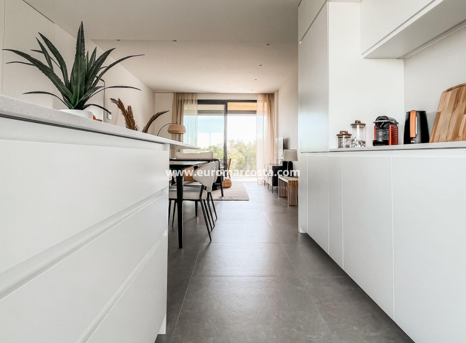 Sale - Apartment / flat - Orihuela Costa