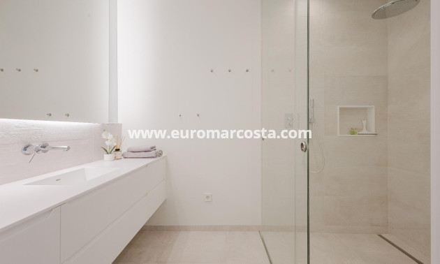 Venta - Villa - Orihuela Costa