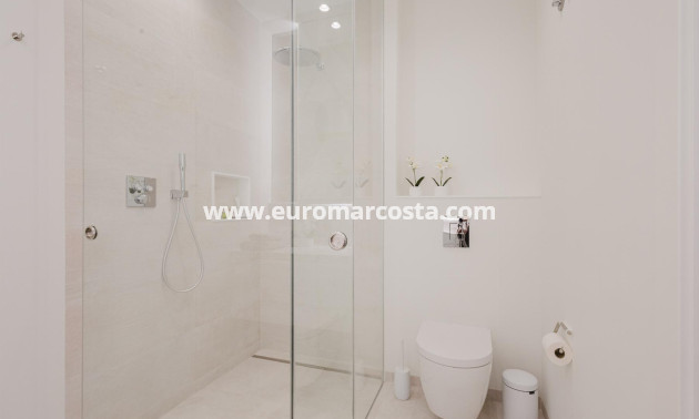 Venta - Villa - Orihuela Costa