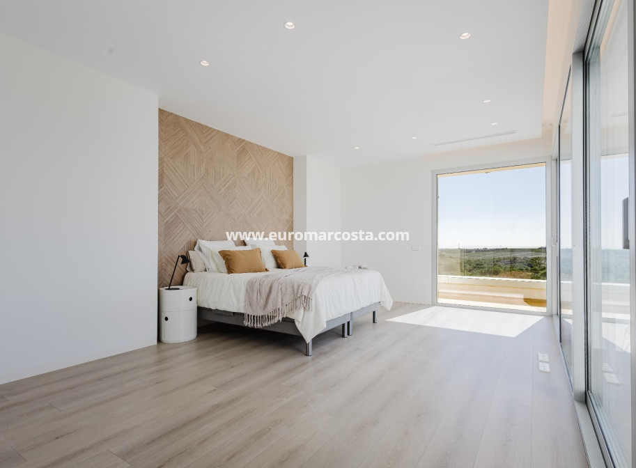 Venta - Villa - Orihuela Costa