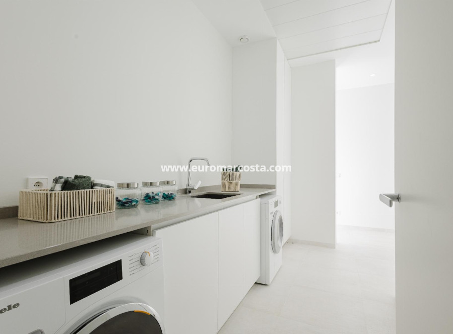 Venta - Villa - Orihuela Costa