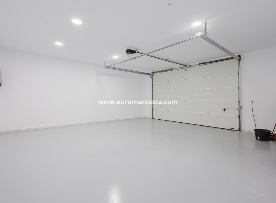 Venta - Villa - Orihuela Costa