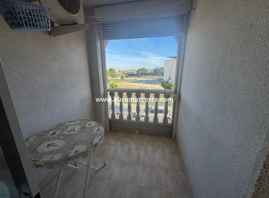 Sale - Apartment / flat - Torrevieja - TORREVIEJA