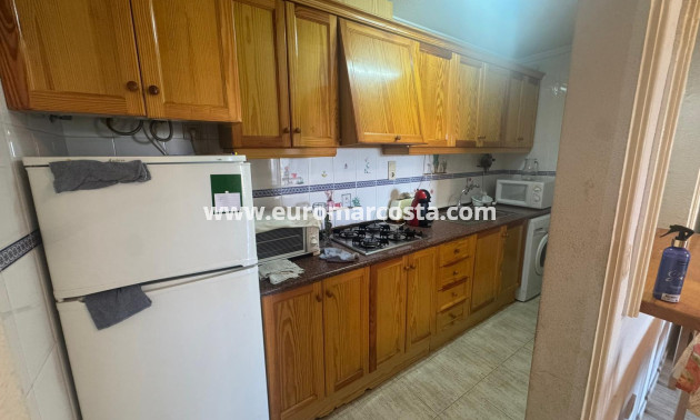 Sale - Apartment / flat - Torrevieja - TORREVIEJA