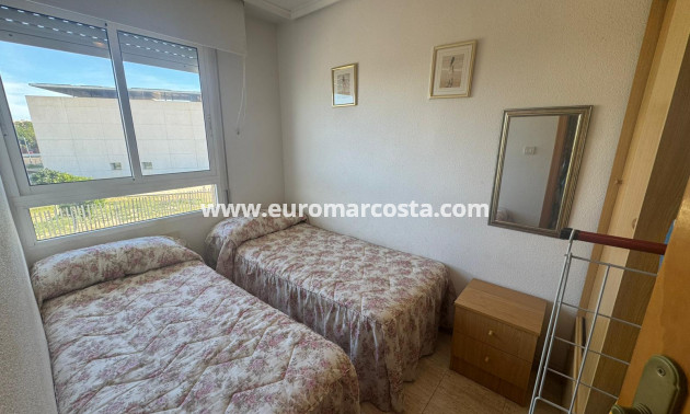 Sale - Apartment / flat - Torrevieja - TORREVIEJA