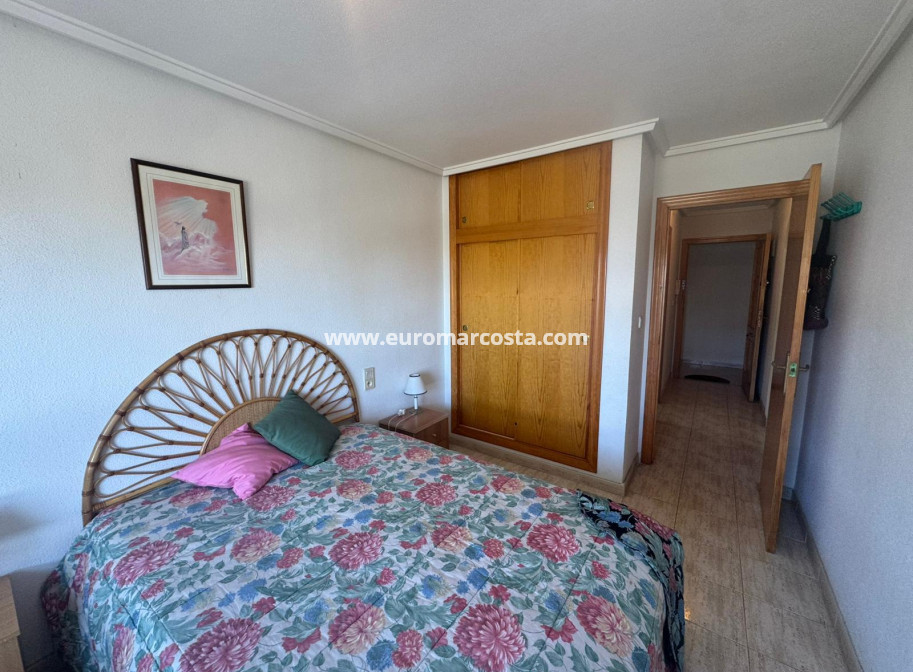 Sale - Apartment / flat - Torrevieja - TORREVIEJA