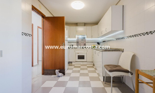 Sale - Apartment / flat - San Miguel de Salinas