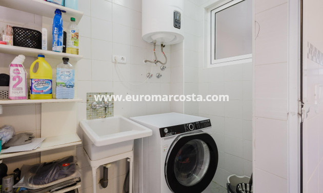 Sale - Apartment / flat - San Miguel de Salinas