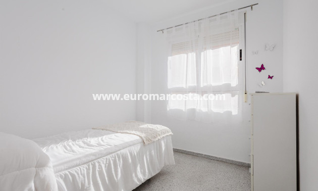 Sale - Apartment / flat - San Miguel de Salinas