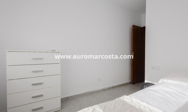 Sale - Apartment / flat - San Miguel de Salinas