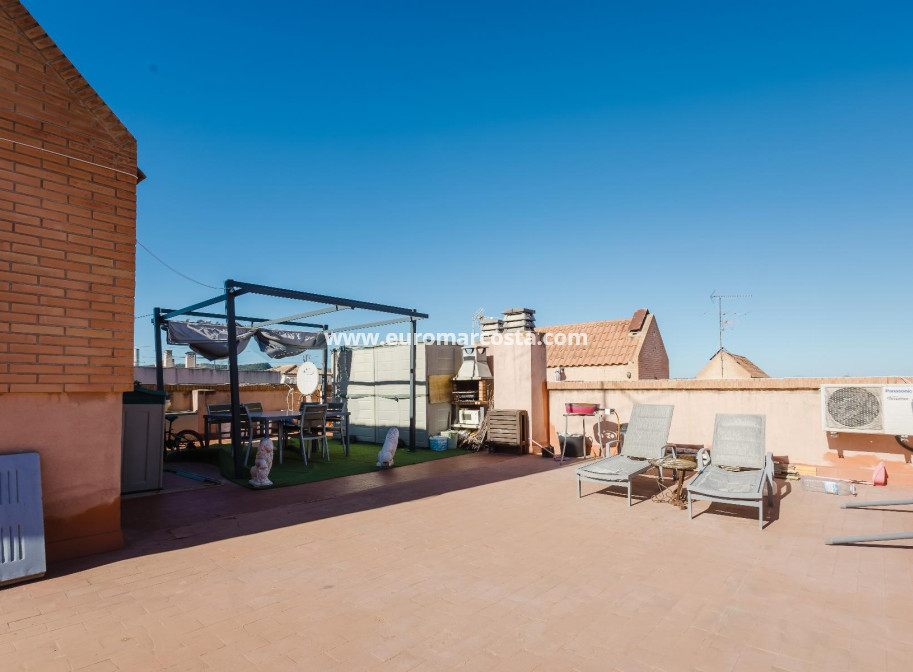 Sale - Apartment / flat - San Miguel de Salinas