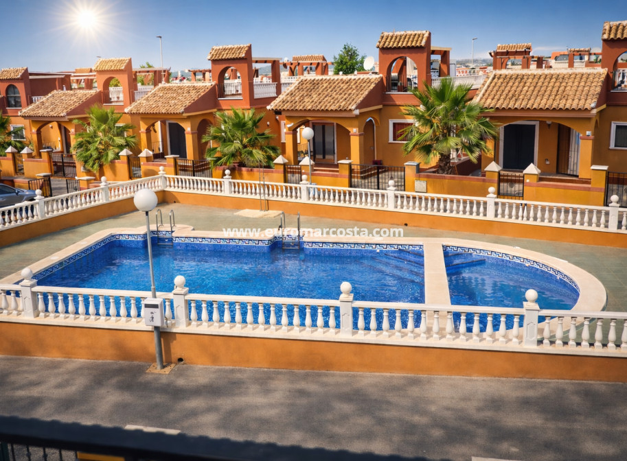 Objekte zum Wiederverkauf - Haus - Torrevieja - TORREVIEJA
