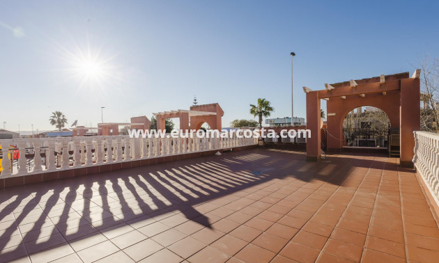 Objekte zum Wiederverkauf - Haus - Torrevieja - TORREVIEJA