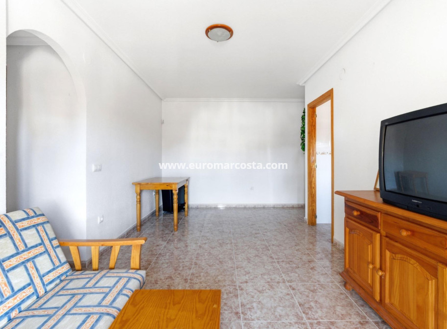 Sale - Apartment / flat - Torrevieja - TORREVIEJA