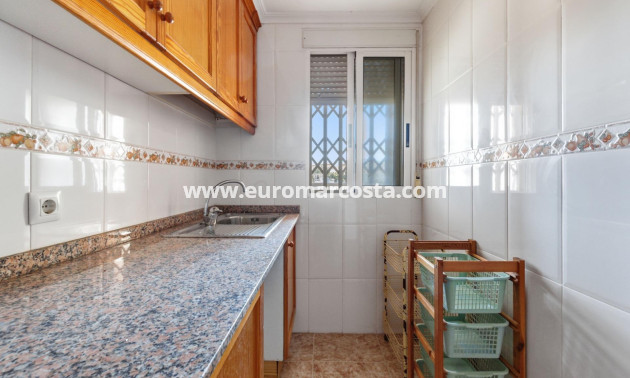 Sale - Apartment / flat - Torrevieja - TORREVIEJA
